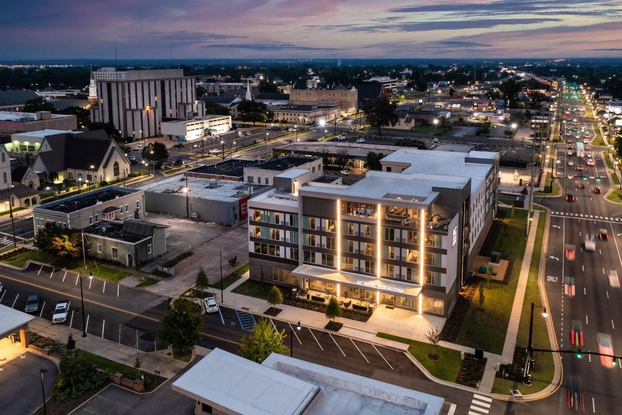 Ac Hotel By Marriott Tuscaloosa Downtown מראה חיצוני תמונה