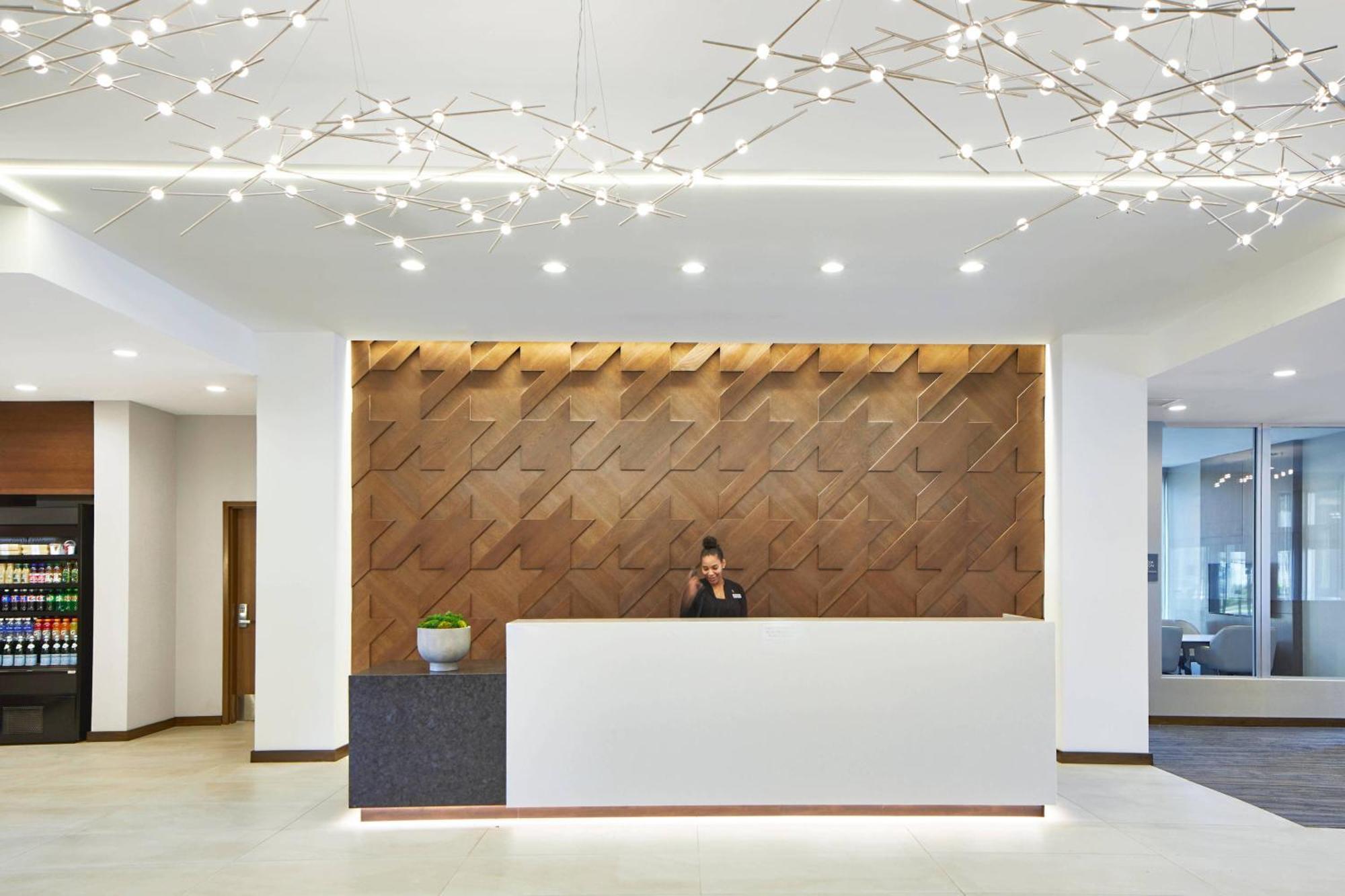 Ac Hotel By Marriott Tuscaloosa Downtown מראה חיצוני תמונה